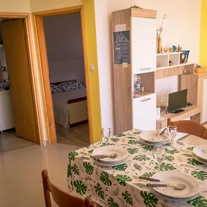 Elza Apartament