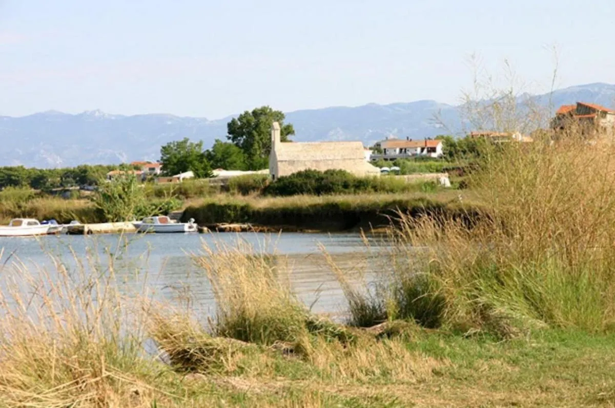 Homestay Apartman Lovren Povljana Apartment